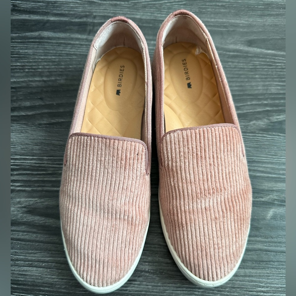 Birdies Size 7 slip ons